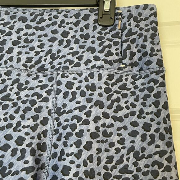 Calla Leopard Print Leggings - Picture 2 of 8